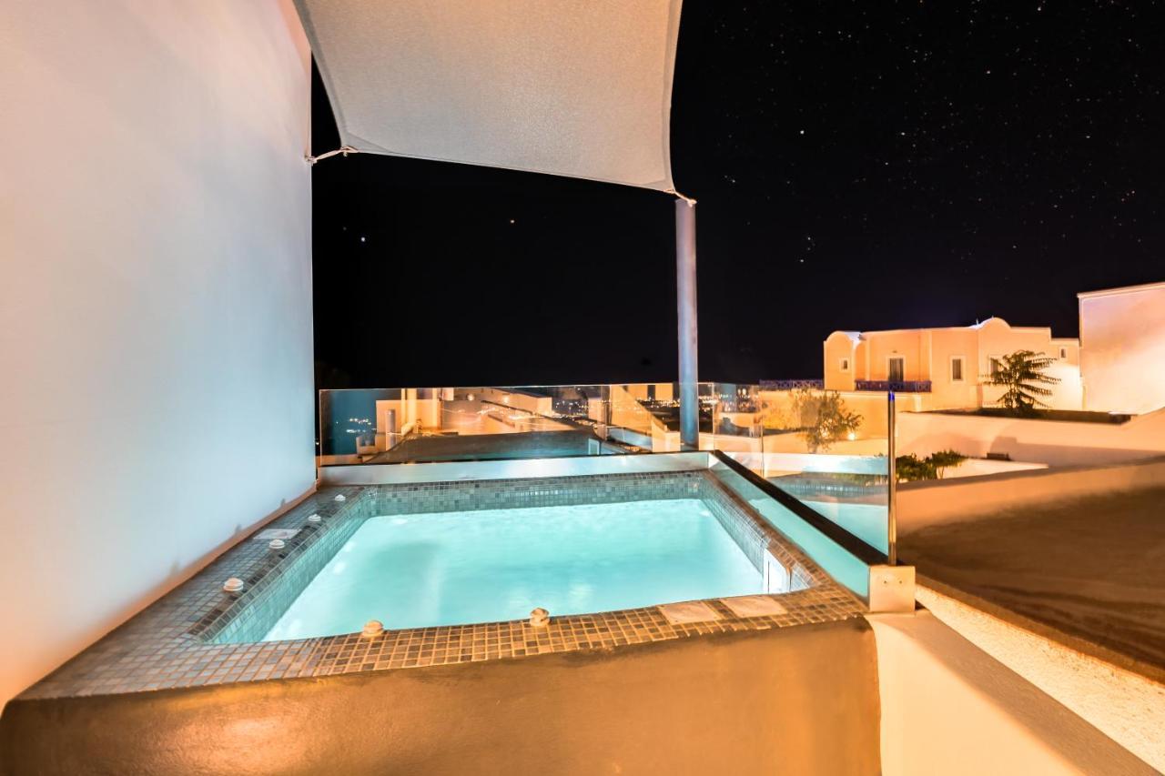 Tiara Suites Santorini Фира Екстериор снимка